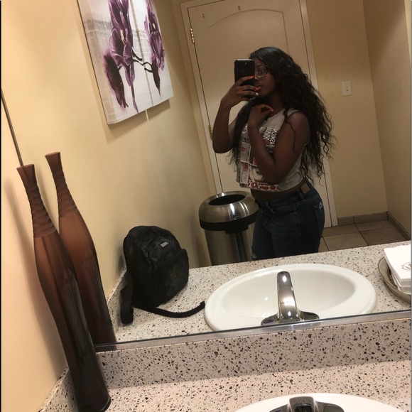 Meet your Posher, Kai - Picture 1 of 1